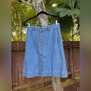 Banana Republic Classic Farmhouse Denim Skirt Size 2